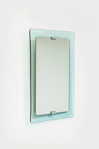 CRISTAL ART - Specchio rettangolare con cornice in vetro colorato curvato. Anni '60 cm 88x61