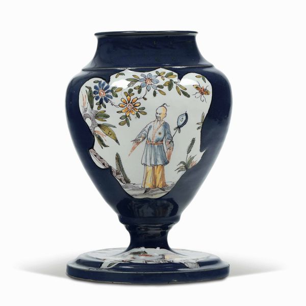 Vaso<BR>Milano, manifattura di Felice Clerici, 1745-1780<BR>  - Asta Maioliche e Porcellane - Associazione Nazionale - Case d'Asta italiane