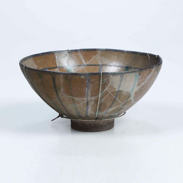 Coppa<BR>Persia (Iran), XII-XIII secolo<BR><BR>  - Asta Maioliche e Porcellane - Associazione Nazionale - Case d'Asta italiane