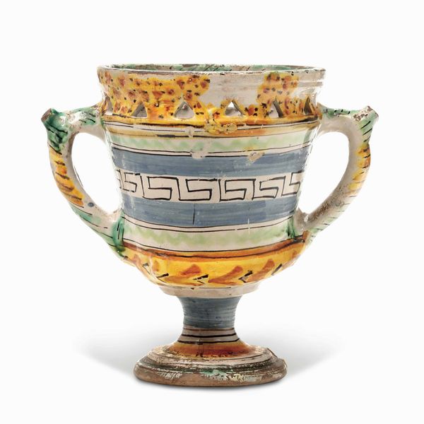 Vaso ad inganno<BR>Ariano Irpino, XIX secolo  - Asta Maioliche e Porcellane - Associazione Nazionale - Case d'Asta italiane