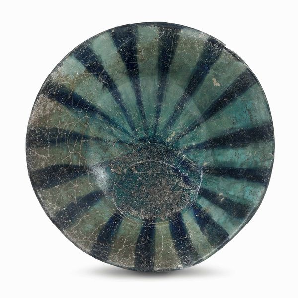 Ciotola<BR>Persia (Iran), XII-XIII secolo  - Asta Maioliche e Porcellane - Associazione Nazionale - Case d'Asta italiane