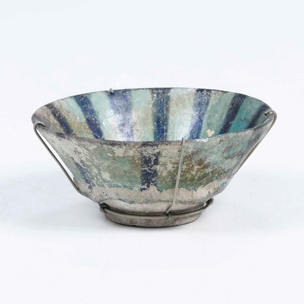 Ciotola<BR>Persia (Iran), XII-XIII secolo  - Asta Maioliche e Porcellane - Associazione Nazionale - Case d'Asta italiane