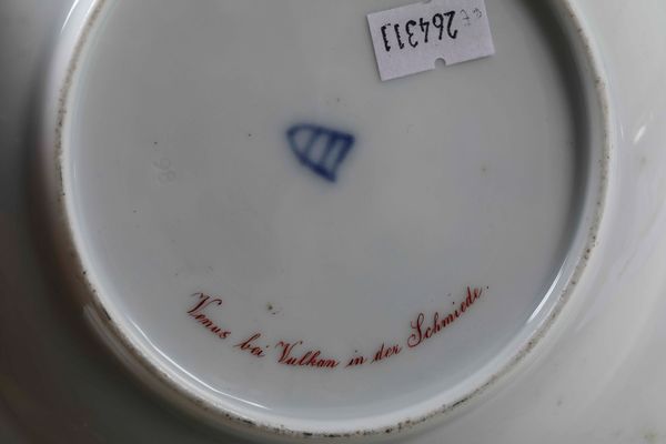 Nove piatti<BR>Boemia, XIX secolo<BR>  - Asta Maioliche e Porcellane - Associazione Nazionale - Case d'Asta italiane