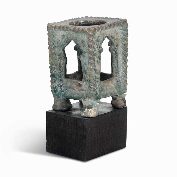 Modello architettonico<BR>Persia (Iran), XIII secolo  - Asta Maioliche e Porcellane - Associazione Nazionale - Case d'Asta italiane