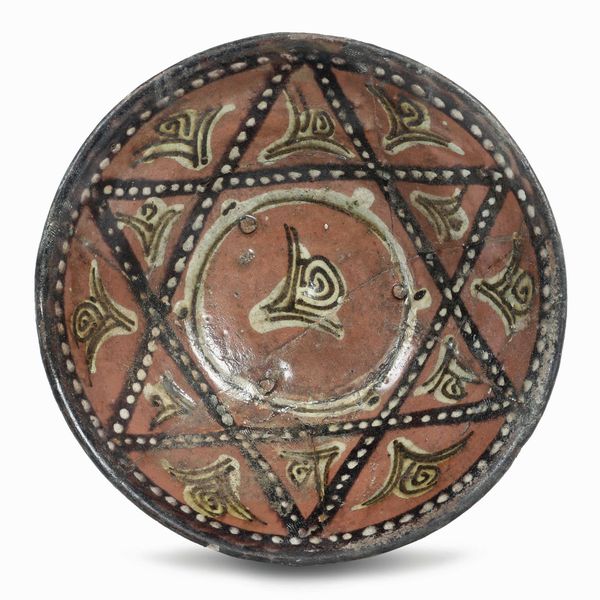 Ciotola<BR>Persia (Iran), Nishapur o Samarcanda, X secolo  - Asta Maioliche e Porcellane - Associazione Nazionale - Case d'Asta italiane