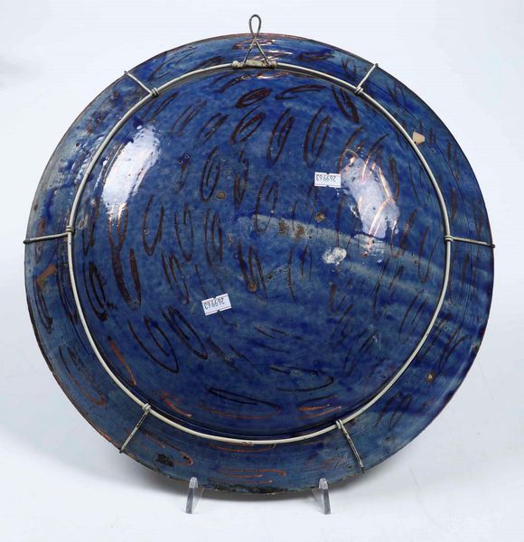 Grande piatto<BR>Spagna, Manises, XVIII secolo  - Asta Maioliche e Porcellane - Associazione Nazionale - Case d'Asta italiane