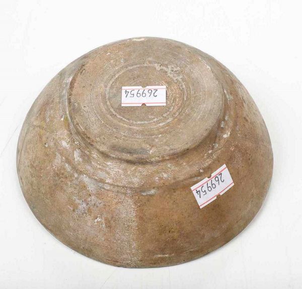 Ciotola<BR>Persia (Iran), X secolo<BR>  - Asta Maioliche e Porcellane - Associazione Nazionale - Case d'Asta italiane