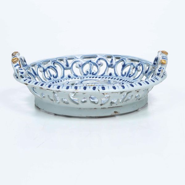 Cestino traforato<BR>Faenza, seconda met del XVII secolo  - Asta Maioliche e Porcellane - Associazione Nazionale - Case d'Asta italiane