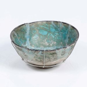 Coppa<BR>Persia (Iran), XII-XIII secolo  - Asta Maioliche e Porcellane - Associazione Nazionale - Case d'Asta italiane