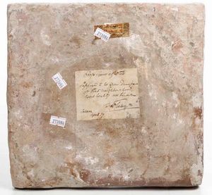 Mattonella a decorazione epigrafica<BR>Persia (Iran), Kashan, XIII-XIV secolo<BR><BR>  - Asta Maioliche e Porcellane - Associazione Nazionale - Case d'Asta italiane