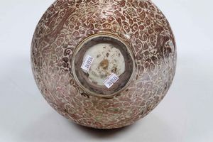 Grande brocca<BR>Spagna, Manises, seconda met del XVII secolo  - Asta Maioliche e Porcellane - Associazione Nazionale - Case d'Asta italiane