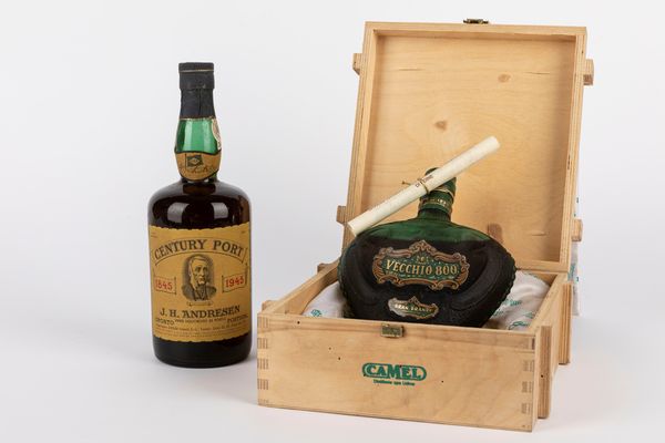 Portogallo : Andresen Century e Brandy 800  - Asta Vini e distillati - Associazione Nazionale - Case d'Asta italiane