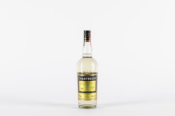FRANCIA : Chartreuse Yellow Voiron (Giovinetti 90s)  - Asta Vini e distillati - Associazione Nazionale - Case d'Asta italiane