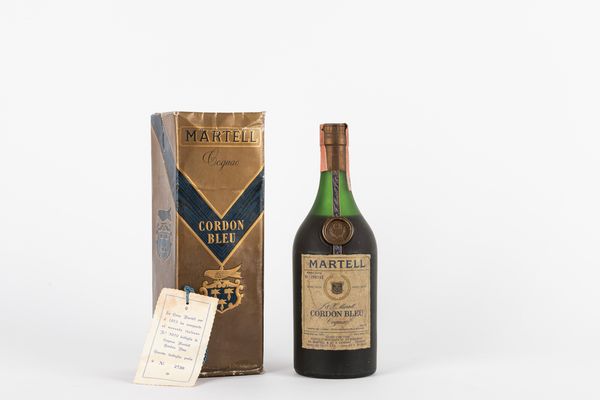 FRANCIA : Martell Cordon Bleu Cognac Reserve Limitee (70s-80s)  - Asta Vini e distillati - Associazione Nazionale - Case d'Asta italiane