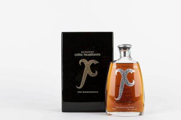 Scozia : Bunnahabhain 1966 Celtic Heartlands 37 YO  - Asta Vini e distillati - Associazione Nazionale - Case d'Asta italiane