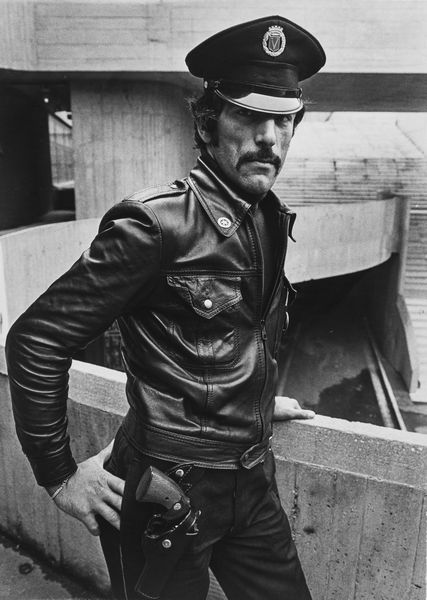 Luciano D'Alessandro : Roma, Guardiano di Banca  - Asta Christmas Pop: arte, sneakers e design - Associazione Nazionale - Case d'Asta italiane