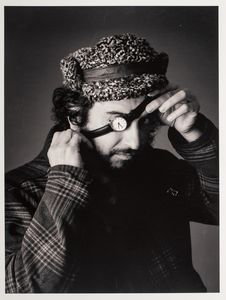 Vinicio Capossela, : Foto autografata di Vinicio Capossela  - Asta Christmas Pop: arte, sneakers e design - Associazione Nazionale - Case d'Asta italiane