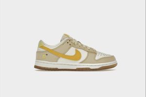 Nike - Dunk Low Lemon Drop (W) / Taglia US 10 EUR 42