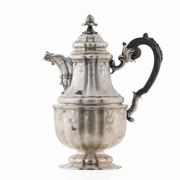 Caffettiera in argento  - Asta Argenti e L'Arte della tavola - Associazione Nazionale - Case d'Asta italiane