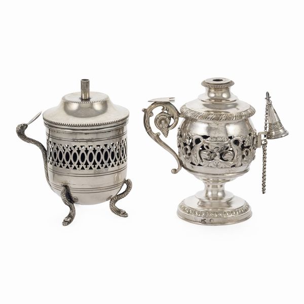 Due stoppiniere in argento  - Asta Argenti e L'Arte della tavola - Associazione Nazionale - Case d'Asta italiane