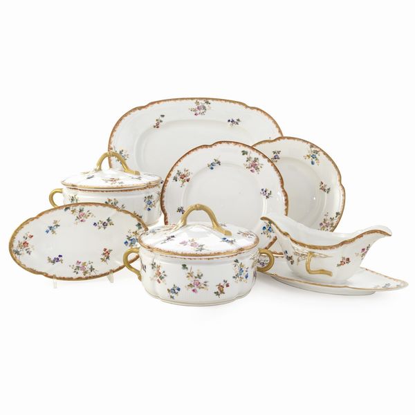 Vecchia Parigi, servizio da tavola (53)  - Asta Argenti e L'Arte della tavola - Associazione Nazionale - Case d'Asta italiane