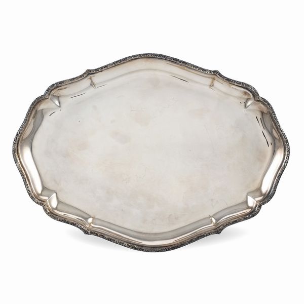 Vassoio in argento  - Asta Argenti e L'Arte della tavola - Associazione Nazionale - Case d'Asta italiane