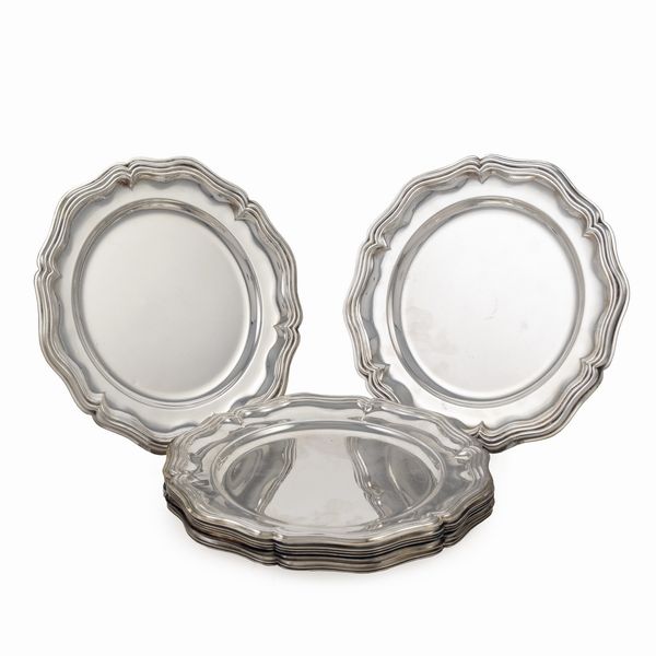 Set da tavola in metallo argentato (19)  - Asta Argenti e L'Arte della tavola - Associazione Nazionale - Case d'Asta italiane