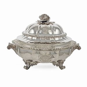 Set di quattro legumiere in argento  - Asta Argenti e L'Arte della tavola - Associazione Nazionale - Case d'Asta italiane