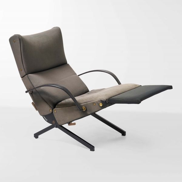 OSVALDO BORSANI : Poltrona chaise longue reclinabile mod. P40  - Asta Design - Associazione Nazionale - Case d'Asta italiane