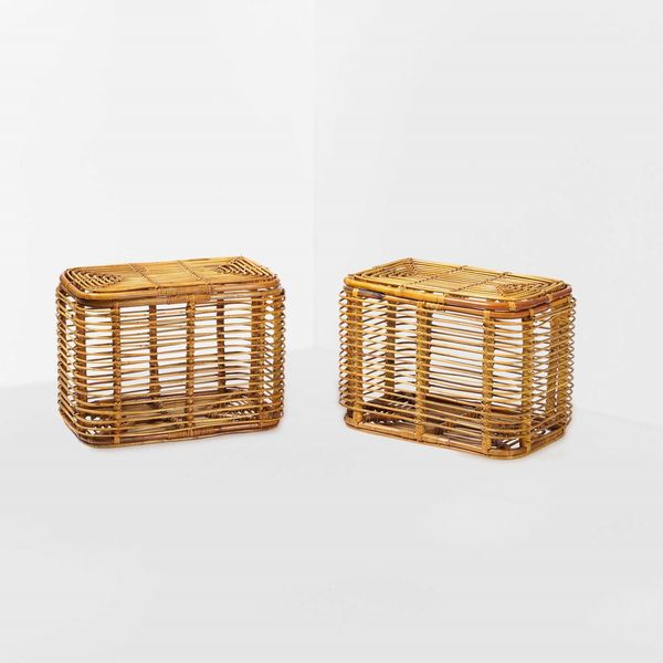 VIVAI DEL SUD : Due pouf contenitori  - Asta Design - Associazione Nazionale - Case d'Asta italiane