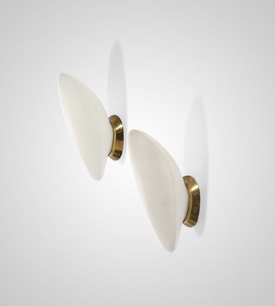 MAX INGRAND : Due lampade a parete mod. 1638  - Asta Design - Associazione Nazionale - Case d'Asta italiane