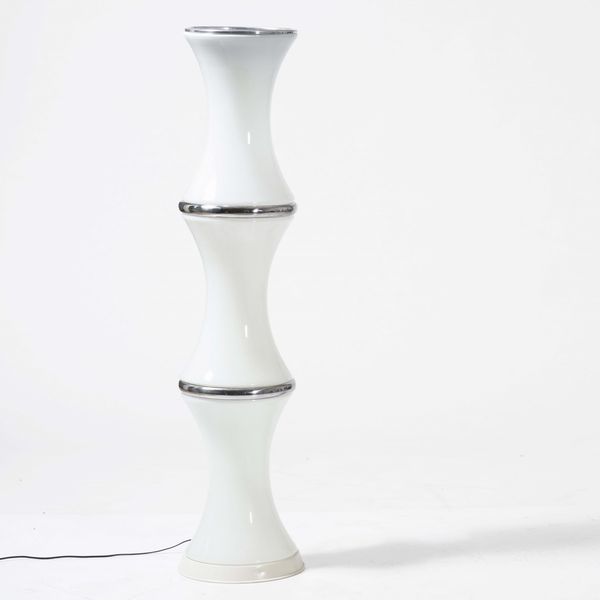 ENRICO TRONCONI : Lampada da terra mod. Bamb�  - Asta Design - Associazione Nazionale - Case d'Asta italiane