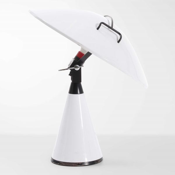 ELIO MARTINELLI : Lampada mod. 676 Radar  - Asta Design - Associazione Nazionale - Case d'Asta italiane