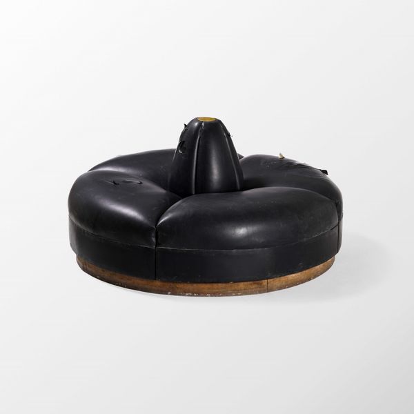 Divano circolare da centro  - Asta Design - Associazione Nazionale - Case d'Asta italiane