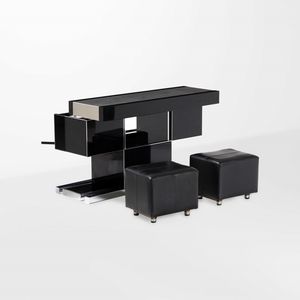WILLY RIZZO : Mobile bar con pouf estraibili.  - Asta Design - Associazione Nazionale - Case d'Asta italiane