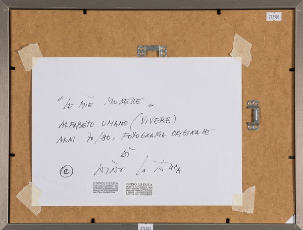 Nino Lo Duca : Vivere, dalla serie �Le mie modelle (Alfabeto Umano)�  - Asta Fotografia e multipli d'artista - Associazione Nazionale - Case d'Asta italiane