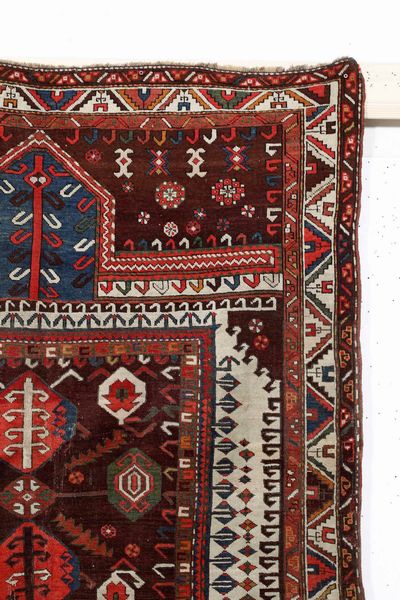 Tappeto Karabagh, Caucaso fine XIX secolo  - Asta Tappeti Antichi - Associazione Nazionale - Case d'Asta italiane