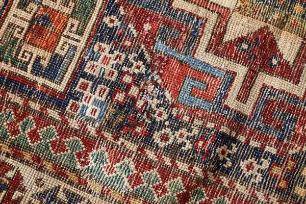 Tappeto Mogan, Caucaso fine XIX secolo  - Asta Tappeti Antichi - Associazione Nazionale - Case d'Asta italiane