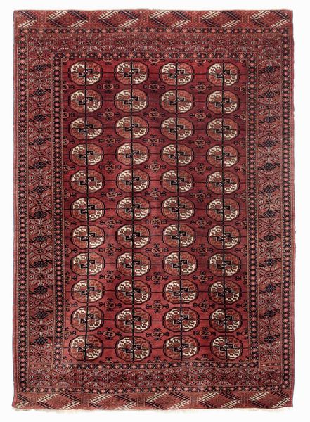 Tappeto Turkmeno inizio XX secolo  - Asta Tappeti Antichi - Associazione Nazionale - Case d'Asta italiane