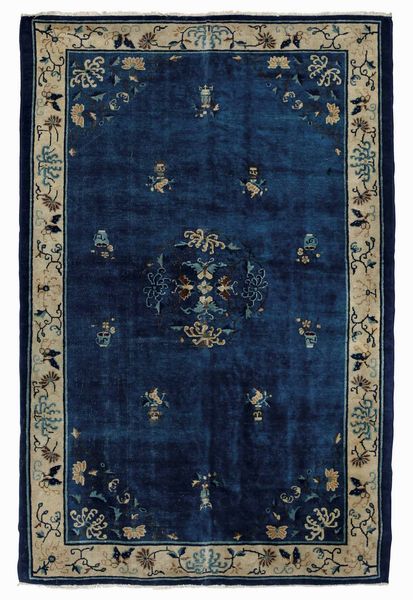 Tappeto Pechino, Cina XIX secolo  - Asta Tappeti Antichi - Associazione Nazionale - Case d'Asta italiane