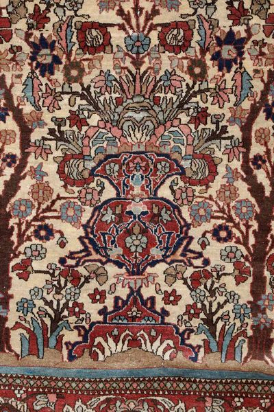 Tappeto Tabriz, Persia met� XX secolo  - Asta Tappeti Antichi - Associazione Nazionale - Case d'Asta italiane