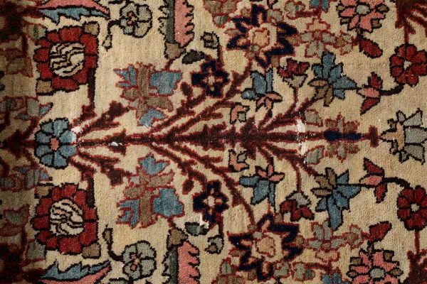 Tappeto Tabriz, Persia met� XX secolo  - Asta Tappeti Antichi - Associazione Nazionale - Case d'Asta italiane