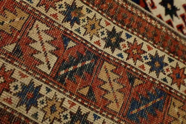 Tappeto Shirvan Tchi Tchi, Caucaso inizio XX secolo  - Asta Tappeti Antichi - Associazione Nazionale - Case d'Asta italiane