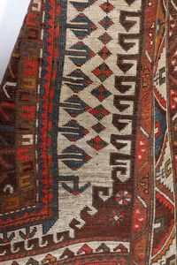 Tappeto Karabagh, Caucaso fine XIX secolo  - Asta Tappeti Antichi - Associazione Nazionale - Case d'Asta italiane