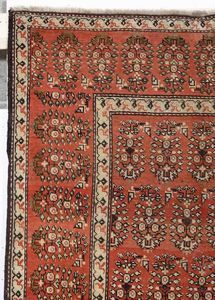 Tappeto Karabagh, Caucaso inizio XX secolo  - Asta Tappeti Antichi - Associazione Nazionale - Case d'Asta italiane