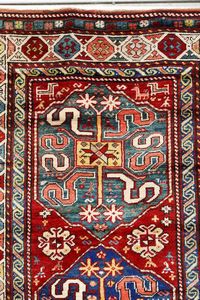 Tappeto Kazak Chondoresk, seconda met� XIX secolo  - Asta Tappeti Antichi - Associazione Nazionale - Case d'Asta italiane