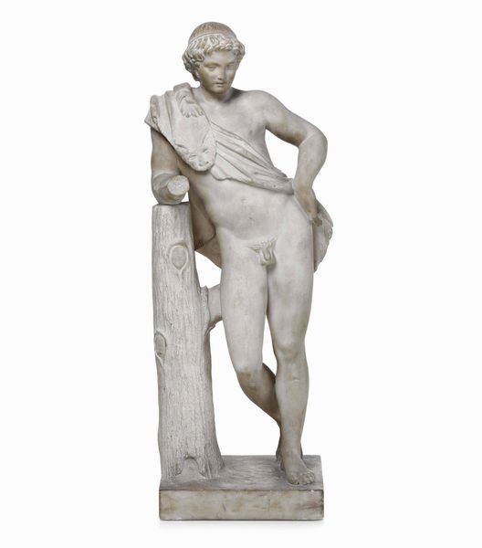 Satiro a riposo. Marmo bianco. Scultore neoclassico del XIX secolo  - Asta Scultura e Oggetti d'Arte - Associazione Nazionale - Case d'Asta italiane