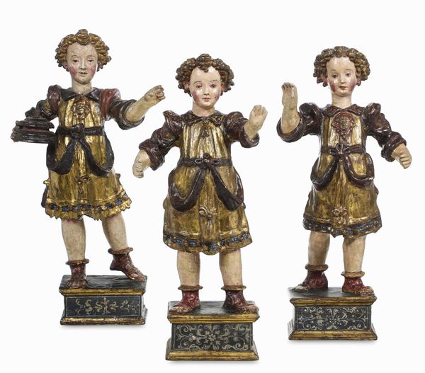 Tre angeli reggicero. Legno policromo e dorato. Arte rinascimentale umbro-senese del XVI secolo  - Asta Scultura e Oggetti d'Arte - Associazione Nazionale - Case d'Asta italiane