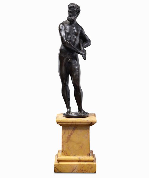 Ercole. Bronzo fuso e patinato. Arte veneta del XVII secolo. Ambito di Niccol� Roccatagliata (Genova 1593 - Venezia 1962)  - Asta Scultura e Oggetti d'Arte - Associazione Nazionale - Case d'Asta italiane