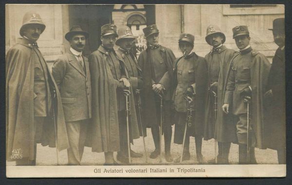 1911, cartolina fotografica nuova degli aviatori volontari italiani che operarono in Tripolitania  - Asta Filatelia e Storia Postale - Associazione Nazionale - Case d'Asta italiane